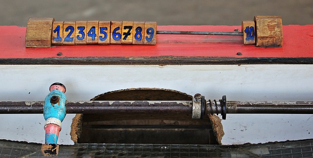 在手机上比 在手机上比